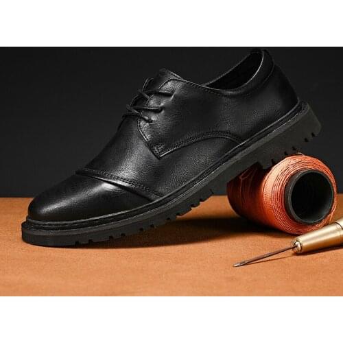 Men leather shoes New Mens lace up leather shoes mens fashion casual flat shoes driving outdoor work wear-resistant shoes