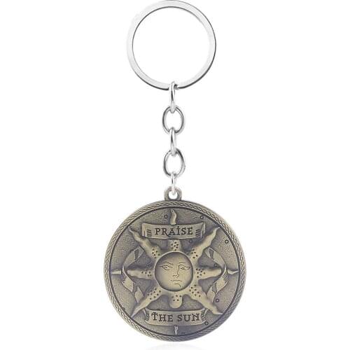 Game Dark Souls Solaire of Astora Praise The Sun Round Shape Shield Alloy Keychain Keyring Key Chains Accessories
