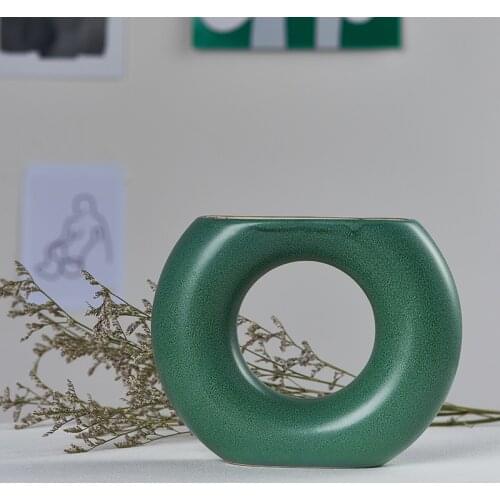 Ins Wind Hot Nordic Ceramic Vase Home Decoration Homestay Cafe Studio Living Room Decoration Chic