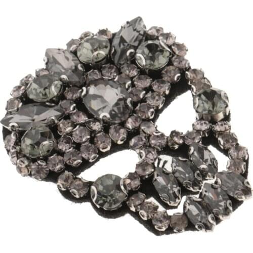 Crystal Rhinestone Skull Patch Iron/Sew on Transfer Applique Motif fit Coat Sweater Handbag Purse Shoes DIY Decoration