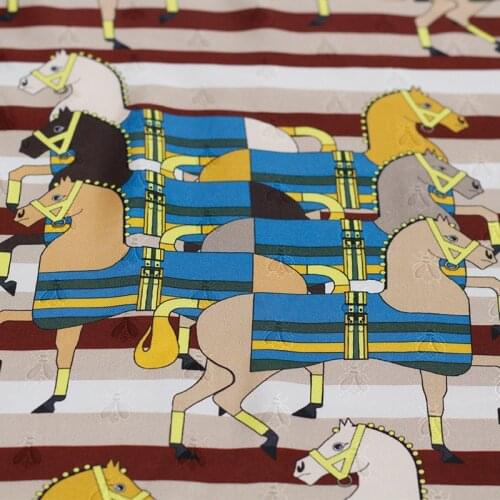 Red Raspberry 16momme Stripe Cavalry Horse Printed Silk Twill 100%Silk Materials Summer Women Dress Sewing Cloth Freeshipping