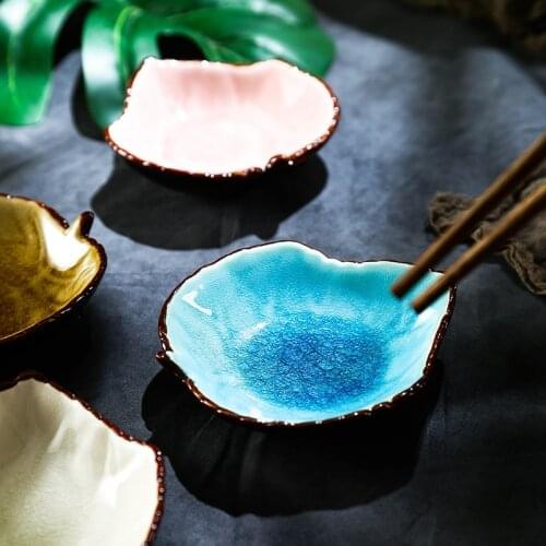 Small Leaf shape Ceramic Food Saucer Flavored Plate Creative Kitchen Seasoning Dishes Ice Split Glaze Sauce Vinegar Tableware