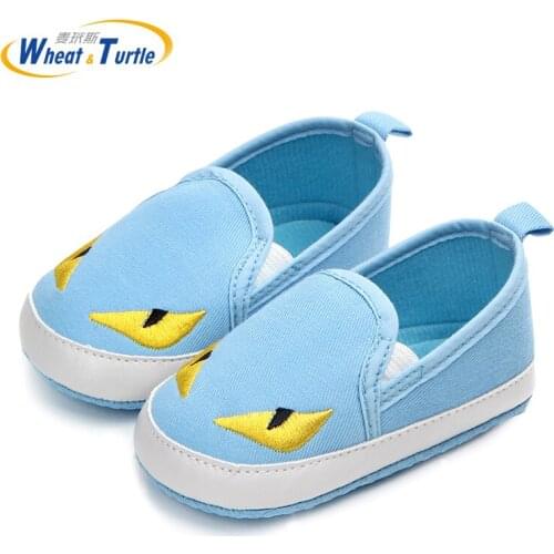 Mother Kids Baby Shoes First Walkers Spring Baby Moccasins Infant Anti-slip soft soled Newborn 0-24 Embroidery Slip-on Sneakers