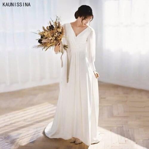 KAUNISSINA V-Neck Bride Wedding Gowns Long Sleeves A-Line Sweep Train Bridal Dresses Backless Long White Marriage Dress Vestido