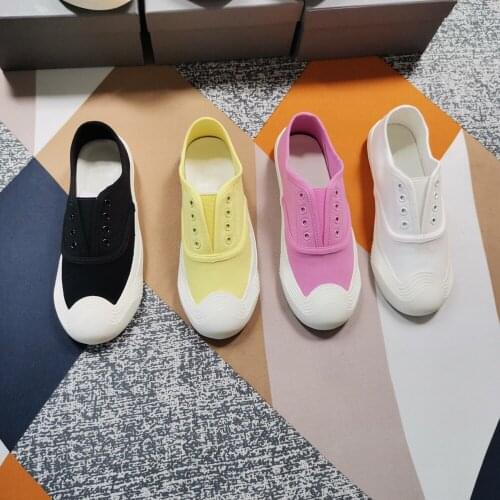 Fashion Brand Flats Shoes Candy Colors Womens Shoes Round Toe Shallow Flats For Woman Real Leather Casual Shoes Gift Box