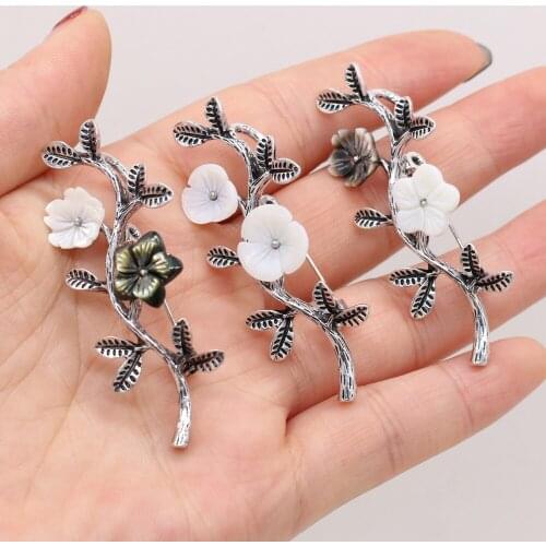 Natural Shell Women Brooches Flowers shape Alloy Brooch Pins for Girls Weddings Banquet Office Dress Coat Brooch Gifts