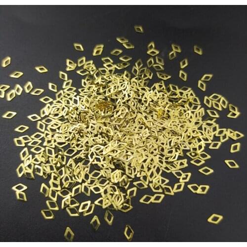 30 Style 200pcs/Bag Metal Nail Rivets Charms 3D Nail Art Decoration Triangle Square Moon Shapes Gold Studs Rivets For DIY Nails