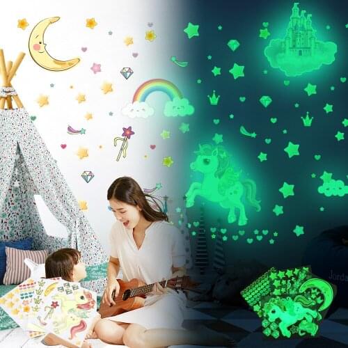 Luminous Child Wall Stickers Romantic Castle Animal Rainbow Kids Room Bedroom Decor DIY Cartoon Wallstickers Home Decoration Art