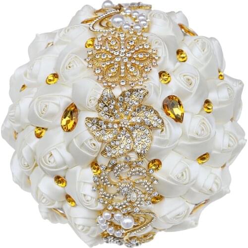 2021 Bride And Bridesmaid Pearl Rhinestone Hand Holding Bouquet Ivory Satin Rose Bouquet Wedding Church Decoration W227