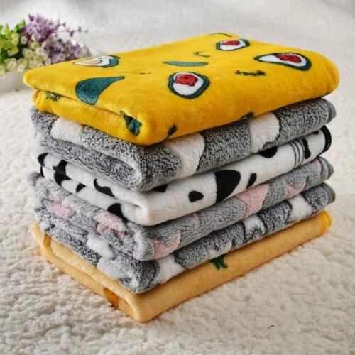 Pet Cat Dog Four Seasons Warm Universal Anti-skid Blanket Soft Flannel Thickened Pet Soft Fleece Pad Pet Blanket