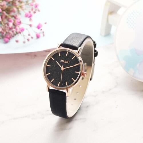 2021 New Luxury Watch Women Fashion Casual Frosted Leather Belt Watches Simple Ladies' Small Dial Quartz Clock Dress watch