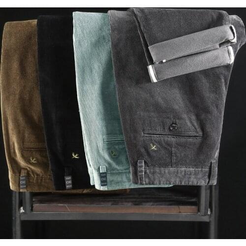 2020 Autumn And Winter mens corduroy pants Mens business casual loose straight-leg pants Black Light green Large size 28-42