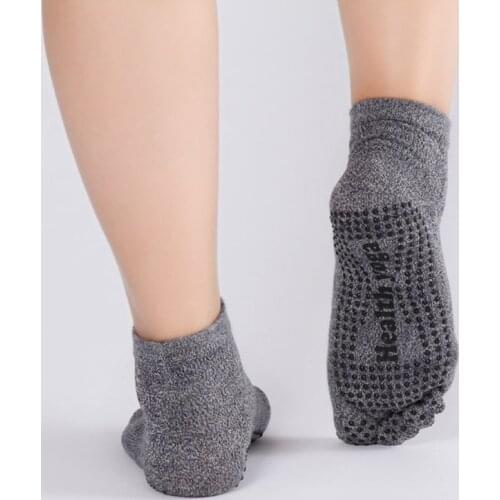 Retro Mens Five Fingers Socks Harajuku Cotton Warm Non-slip Grip Gym Fitness Sports Low Calf Slipper Floor Toe Socks Calcetines