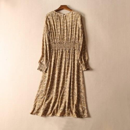 Women Dress Light and Breathable Viscose Elastic Pleated A-line Dress Long Sleeve Dress