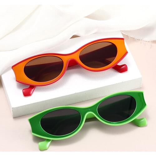 New Fashion Vintage Sunglasses Women Brand Designer Retro Sunglass Rectangle Personality Bezel Sun Glasses Female Lens Eyewears