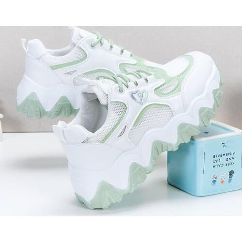 Summer Korean Leather Platform Sneakers Women Shoes Thick Sole White Chunky Sneakers Heart Breathable Slip On Casual Shoes Woman