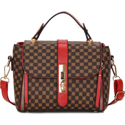 Women Square Bag 2021 New Fashion Shoulder Messenger Crossbody Bag Bucket Designer Luxury Handbag Red Clutch Satchels