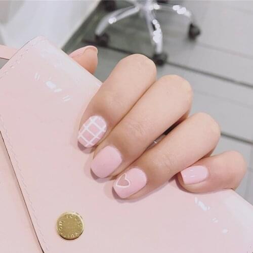 Princess style Japanese cream pink heart pattern fake nails cute short size full nail tips pure color lady false nails 24pcs
