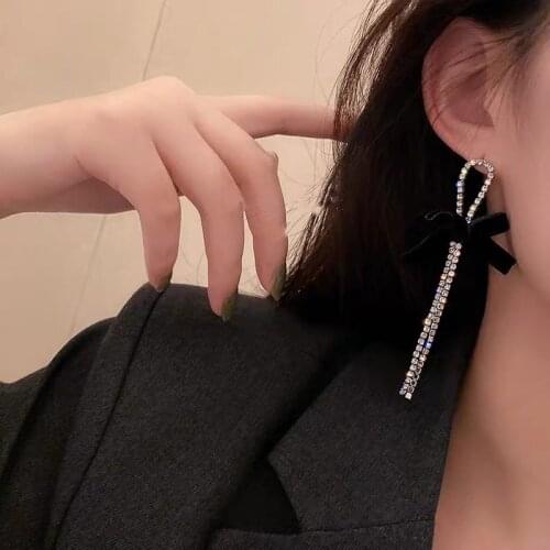 MWSONYA New Fashion Shiny Rhinestone Earrigs for Women Black Bowknot Tassel Dangle Earrings for Girls Student Party Jewelry