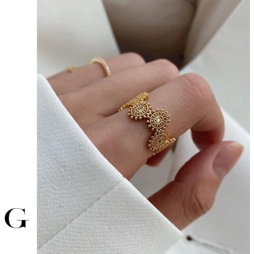 GHIDBK Hot Sale Baroque Luxury Zircon Daisy Rings for Girls 2020 Trendy Irregular Flower Lace CZ Retro Ring French Design Ring