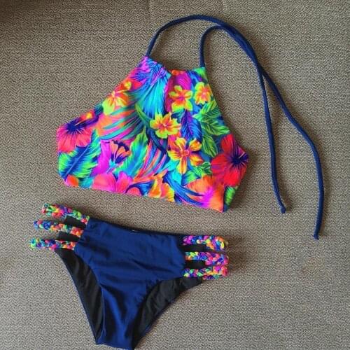 Explosions Hanging Neck Bikini Flower Print Swimsuit Braided Rope Split Swimsuit