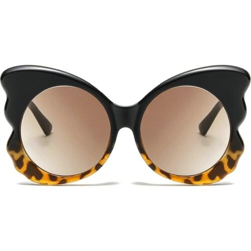 2018 Brand Design Rhinestone Sunglasses Fashion Glasses Women Flower with Pearl Round Vitnage Sunglasses Beach Party uv400 NX