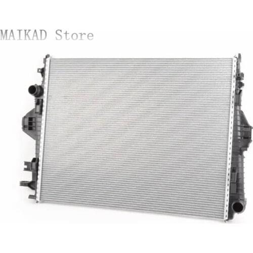2011-2018 year Engine Cooling Radiator for Porsche Cayenne 958 95810613200
