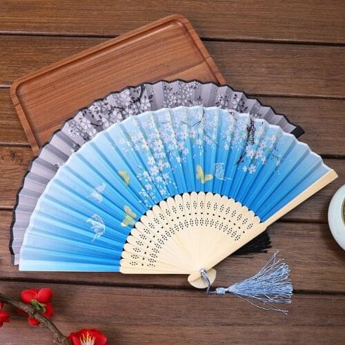 Chinese Japanese Folding Fan Wooden Shank Classical Dance Fan High Quality Tassel Elegent Female Fan Wedding Party Photo Prop