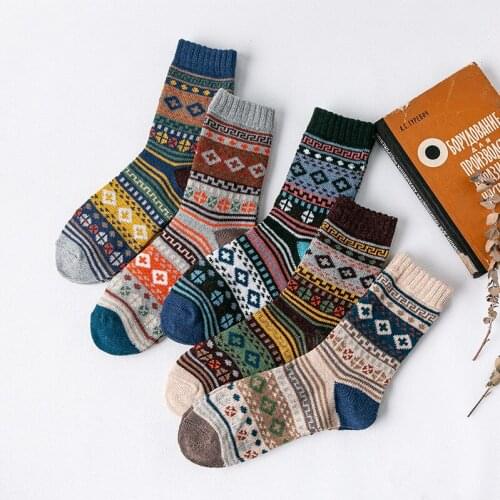 5 Pairs Winter Men Socks Colorful Fashion Thick Cashmere Wool Warm Men Retro Style Socks Christmas Gift
