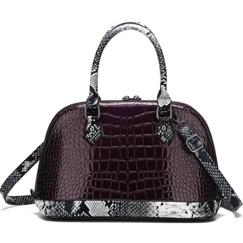 Luxury Handbags Women Bags Designer Street Fashion Shoulder Bag Ladies Patent Leather Messenger Bags Bride Red Shell Tote Bag