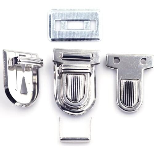 50Sets Metal Bag Clasp Handbag Press Push Closure Purse Tongue Lock Briefcase Spring Lock Leather Luggage Hardware Parts 34x25mm