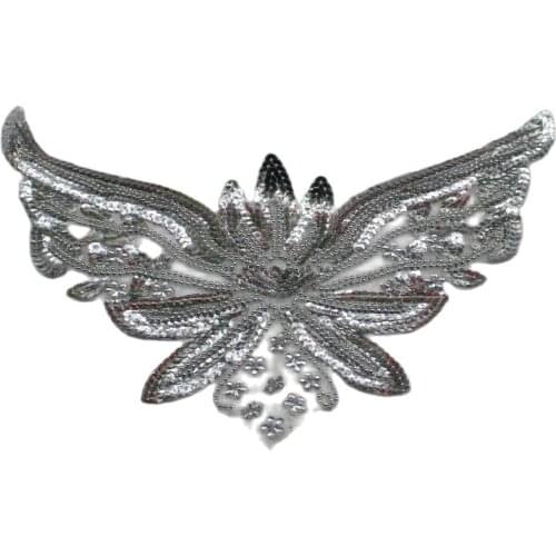 Christmas Trim YACKALASI 5 Pcs/Lot Sequined Applique Beaded V-Neck Collar Trims Patches Flower Beads Gold And Silver 35*27cm