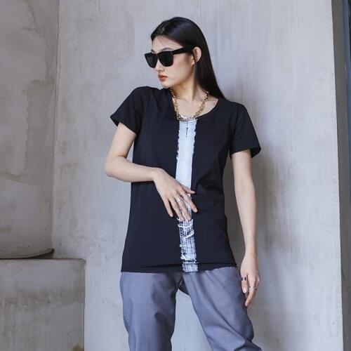 Large size black white summer T-shirt slim round personality trend versatile dark couple lady Han Fan xianshou