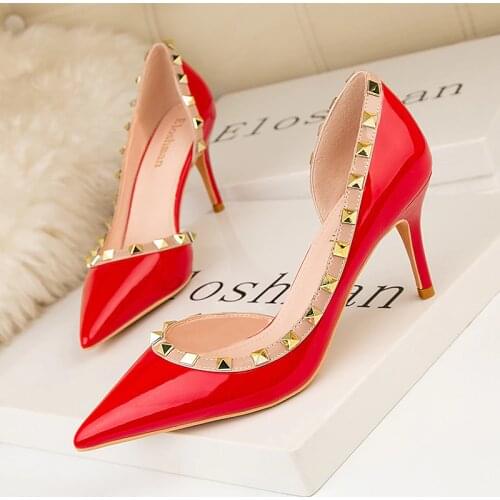 Spring 2021fashion rivet stiletto stiletto heels show thin, shallow mouth, pointed sexy side hollowed-out womens shoes