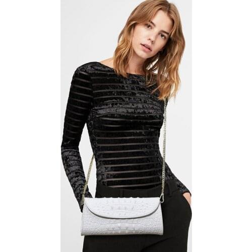 2021 New Design Fashion Crocodile Pattern Day Clutches Elegant Small Square Crossbody Bag For Woman