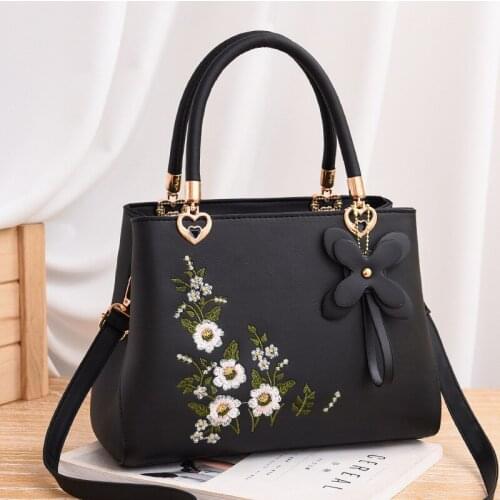 New Embroidery Flowers Pattern HandBag For Women Vintage Shoulder Bag Big Capacity Crossbody Bag Elegant Shopping Handbag Purse
