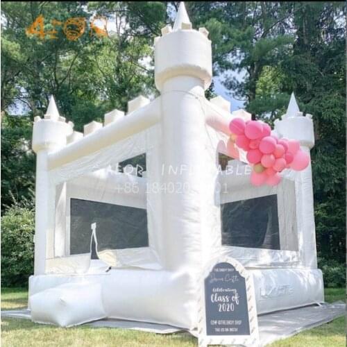 Wedding inflatable bouncy castle/ White moon bounce house/ pink inflatable jump castle