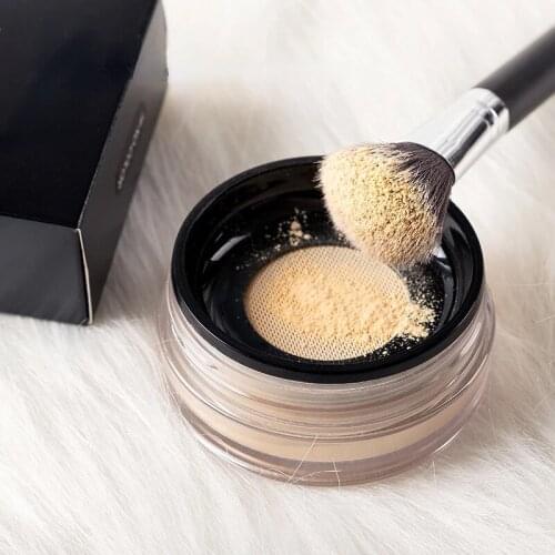 The new makeup powder waterproof and oil-control waterproof foundation invisible and long-lasting natural brightening cosmetics