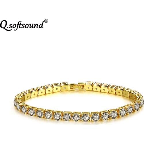 Q.softsound Bracelets With Charms
