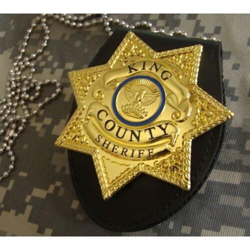 The Walking Dead King Country Sheriff Prop Metal Badge With Holder & Chain