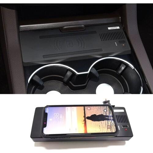 For Mercedes Benz GLC X166 GL ML GLE W166 C292 2013-2019 QI phone wireless charger fast charging plate accessories for iPhone 8