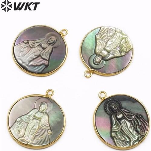 WT-JP085 WKT Popular Hot Sale Pendant Natural Color Shell Pendant Round Jesus Religion Pattern Gold Bezel Can Make Necklace