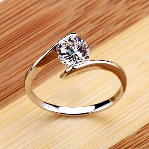 Cute Female White Round Stone Ring 100% Real 925 Sterling Silver Wedding Rings For Women Luxury Crystal Zircon Engagement Ring