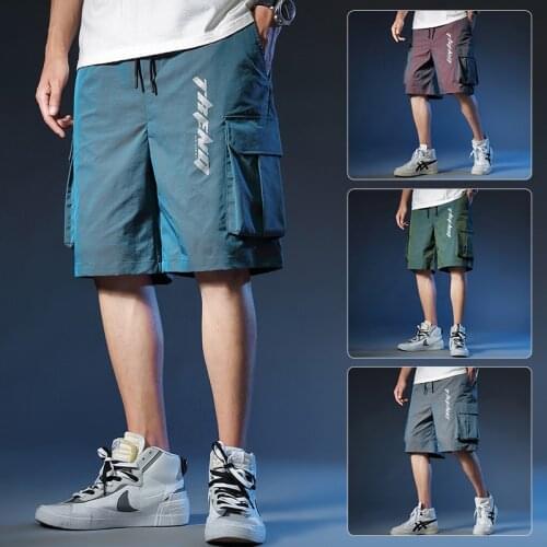 Men 2021 Summer New Breeches Hip Hop Pockets Shorts Men Casual Bermudas Boardshorts Homme Classic Brand Reflective Shorts Male