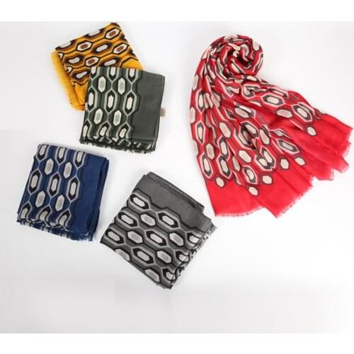 Brand new design brand cotton and linen scarf, fashionable and versatile geometric warmth, sunscreen shawl headscarf SP0147