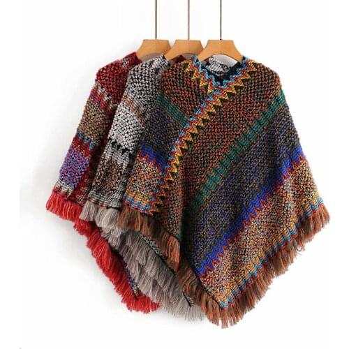 Autumn and winter ladies ethnic style cape cape color knitted tassel hem holiday cape cape