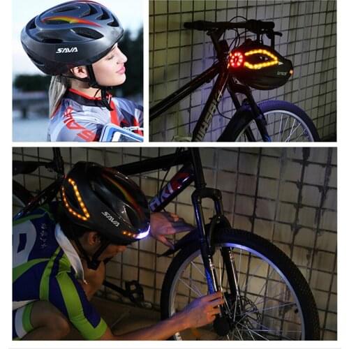 Riding Steering Safety Helmet, IP55 Waterproof, USB Charging Double Interface Control Bicycle Equipment