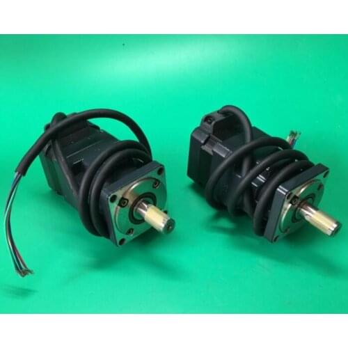 PK543BW1-H50 stepper motor , used in good condition . 80% appearance new , good working , free shipping