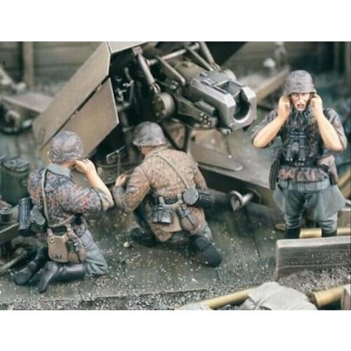 Unassambled 1/35 ancient crew include 3 (NO TANK ) Resin figure miniature model kits Unpainted
