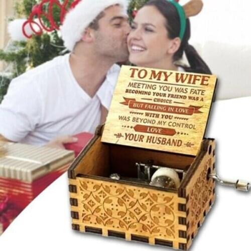 New Music Box Wooden Hand-crank Music Box To My Wife Engraved Anniversary Lovers' Days Birthday New Year Gifts Drop Shipping